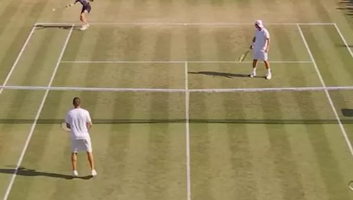 Wimbledon ball girl stuns crowd and legends as she lobs pro during game