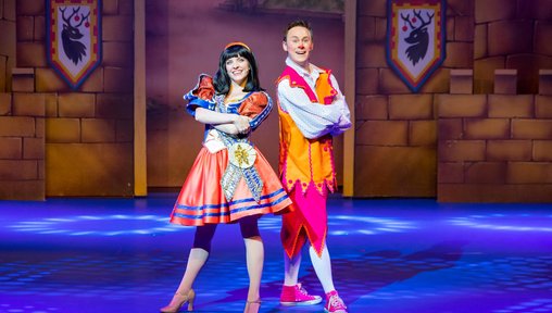 https://www.thenorthernecho.co.uk/news/25473910.roxy-theatre-leadgate-announces-first-panto-stars/?ref=rss