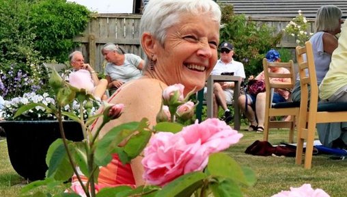 https://www.gazettelive.co.uk/news/teesside-news/stokesley-open-gardens-teesside-hospice-31770928