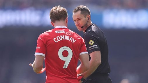 Late controversial penalty decision likely ends Middlesbrough's automatic promotion hopes