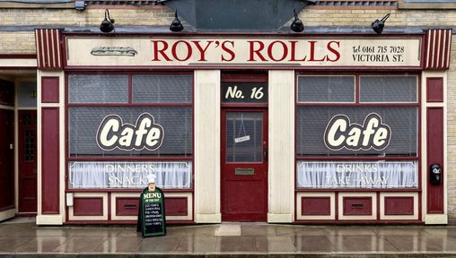 https://www.thenorthernecho.co.uk/news/25956893.coronation-street-destroy-iconic-roys-rolls-cafe/?ref=rss