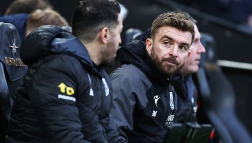 Ex-Middlesbrough man back in charge after sack decision that has promotion-race implications