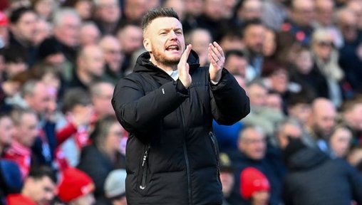 Kim Hellberg may have to consider new ideas to get Middlesbrough scoring again at the Riverside