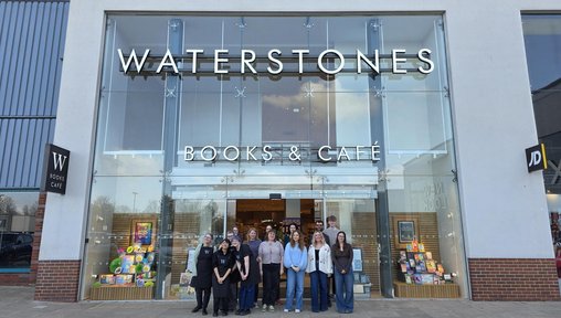 https://www.thenorthernecho.co.uk/news/25982874.waterstones-opens-new-bookshop-durham-arnison-centre/?ref=rss