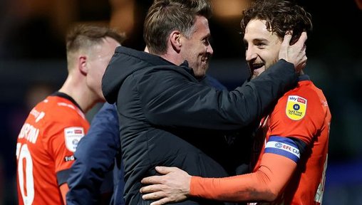 Rob Edwards shows his class with message to Tom Lockyer on emotional day for ex-Luton star