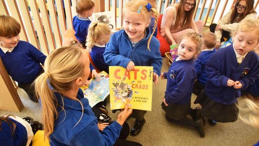 https://www.thenorthernecho.co.uk/news/26052170.hemlington-pupils-enjoy-storytelling-day-middlesbrough-library/?ref=rss