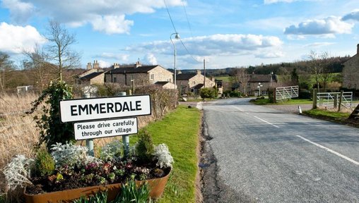 https://www.thenorthernecho.co.uk/news/national/uk-today/25351361.emmerdale-fans-demand-return-character-itv-show/?ref=rss