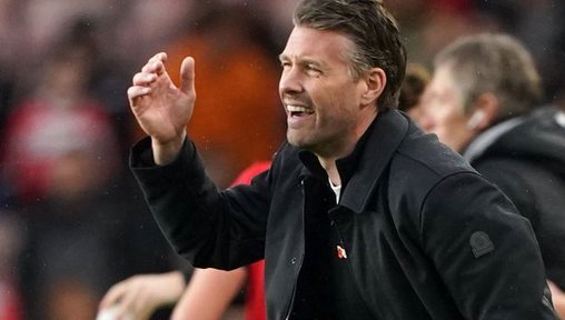 Rob Edwards warned of 'ruthless' Middlesbrough decision and what he must do to avoid failure