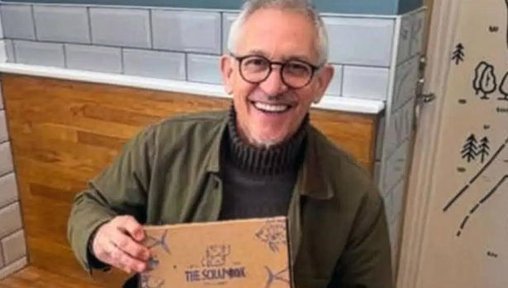 https://www.gazettelive.co.uk/whats-on/food-drink-news/gary-lineker-dunnington-chippy-northyorkshire-33727855