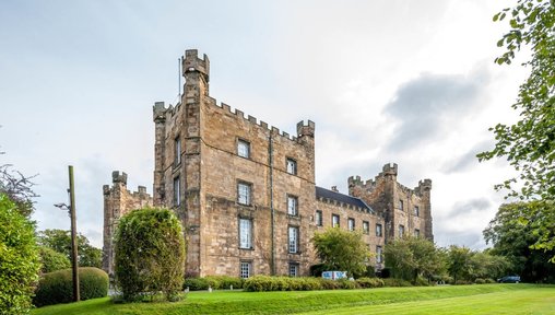 https://www.thenorthernecho.co.uk/news/25848086.lumley-castle-host-historic-first-music-festival-september/?ref=rss