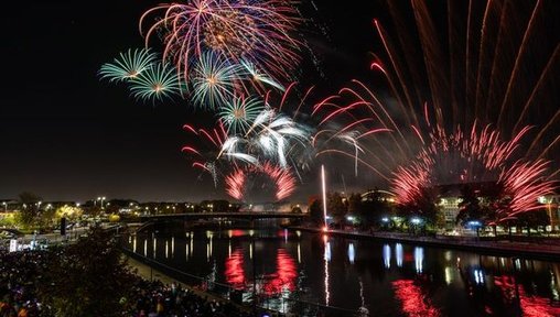 https://www.gazettelive.co.uk/whats-on/whats-on-news/stockton-fireworks-waterfront-urban-park-33398375